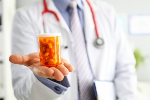 antibiotica; pillen; hersenen; kinderen; probiotica